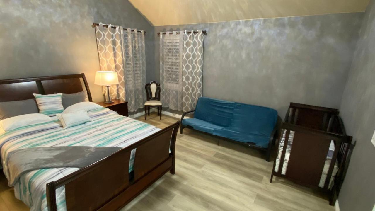 Beautiful Peaceful Desirable Home In Madera Rancho Экстерьер фото